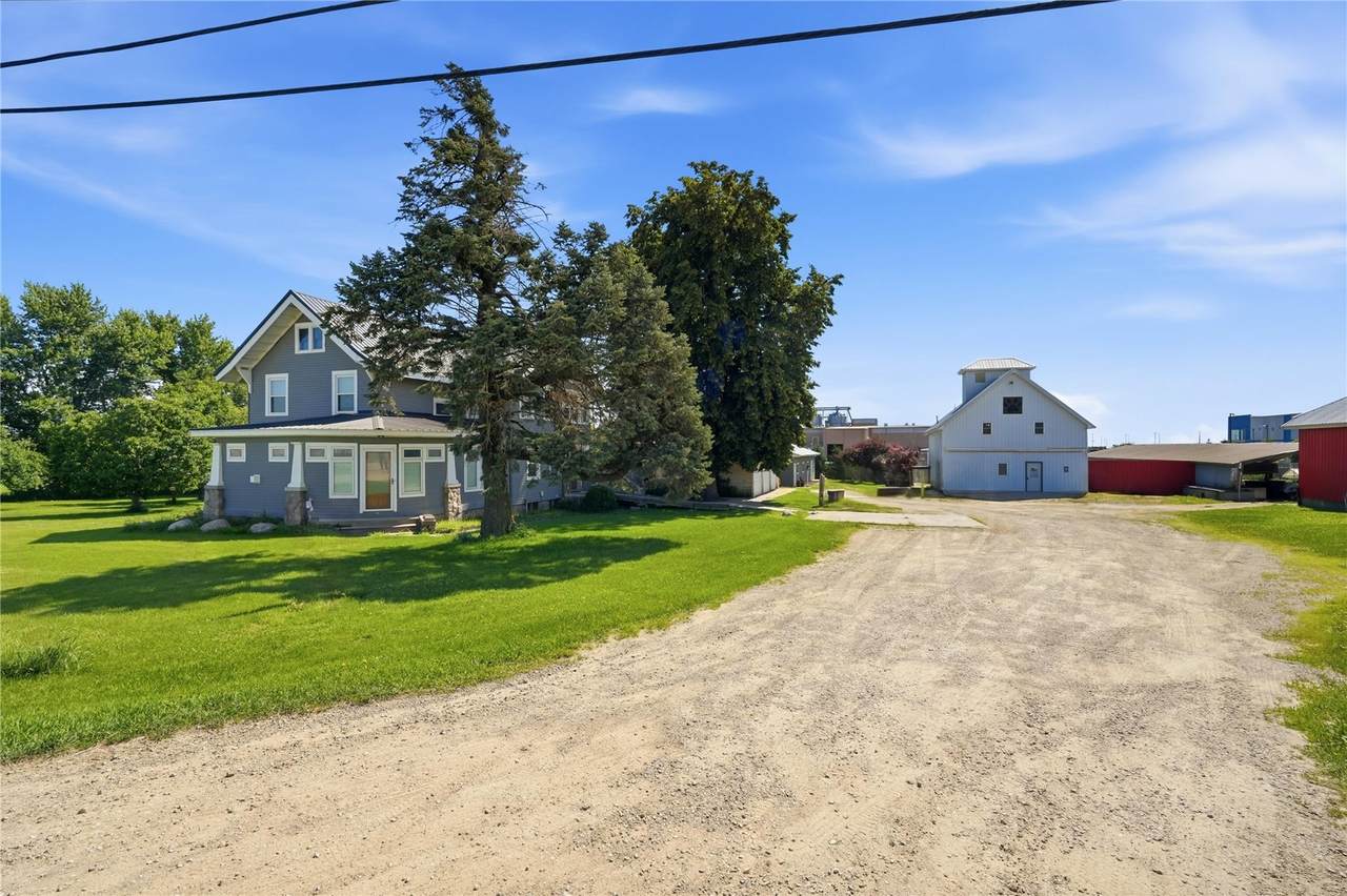  6271 Edgewood Rd Sw - Photo 1