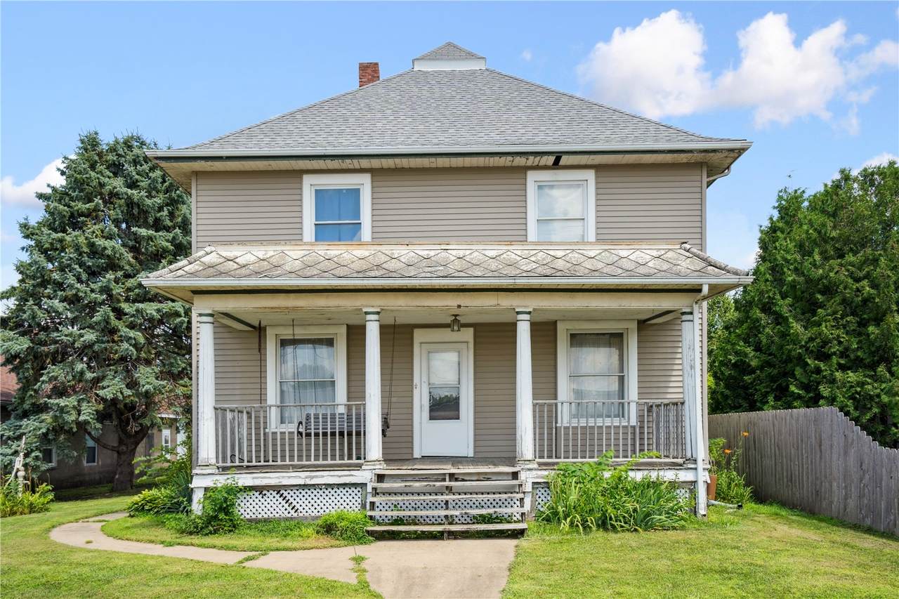614 Main Street - Photo 1