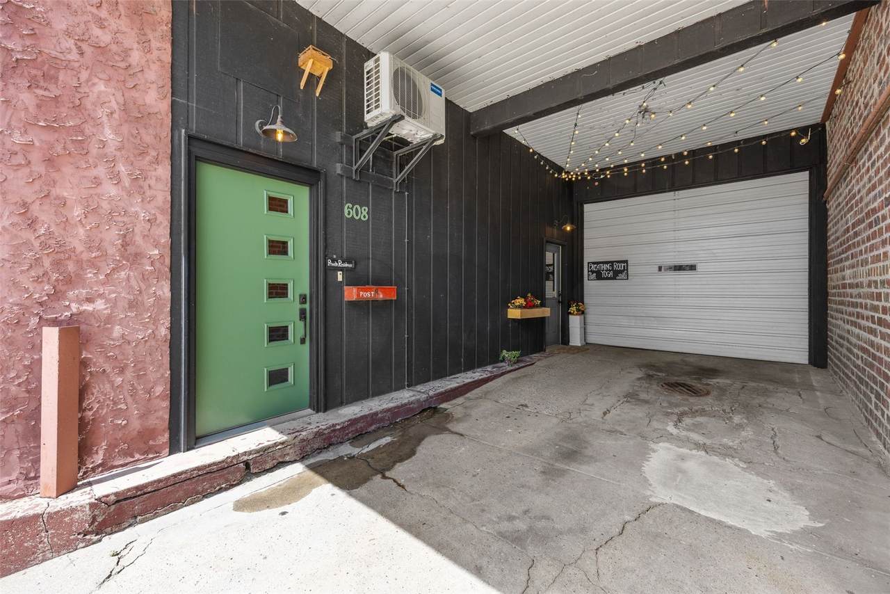 https://bt-photos.global.ssl.fastly.net/cedarrapids/1280_boomver_1_2604803-2.jpg