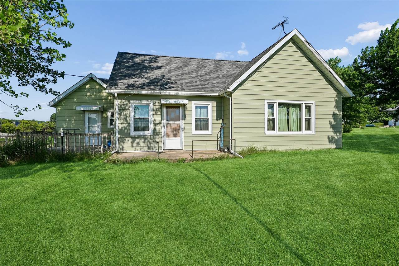 https://bt-photos.global.ssl.fastly.net/cedarrapids/1280_boomver_1_2604841-2.jpg