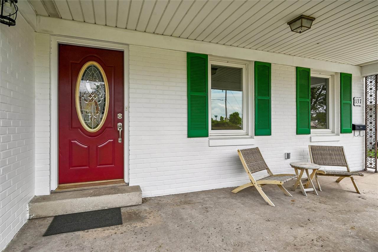 https://bt-photos.global.ssl.fastly.net/cedarrapids/1280_boomver_1_2604922-2.jpg