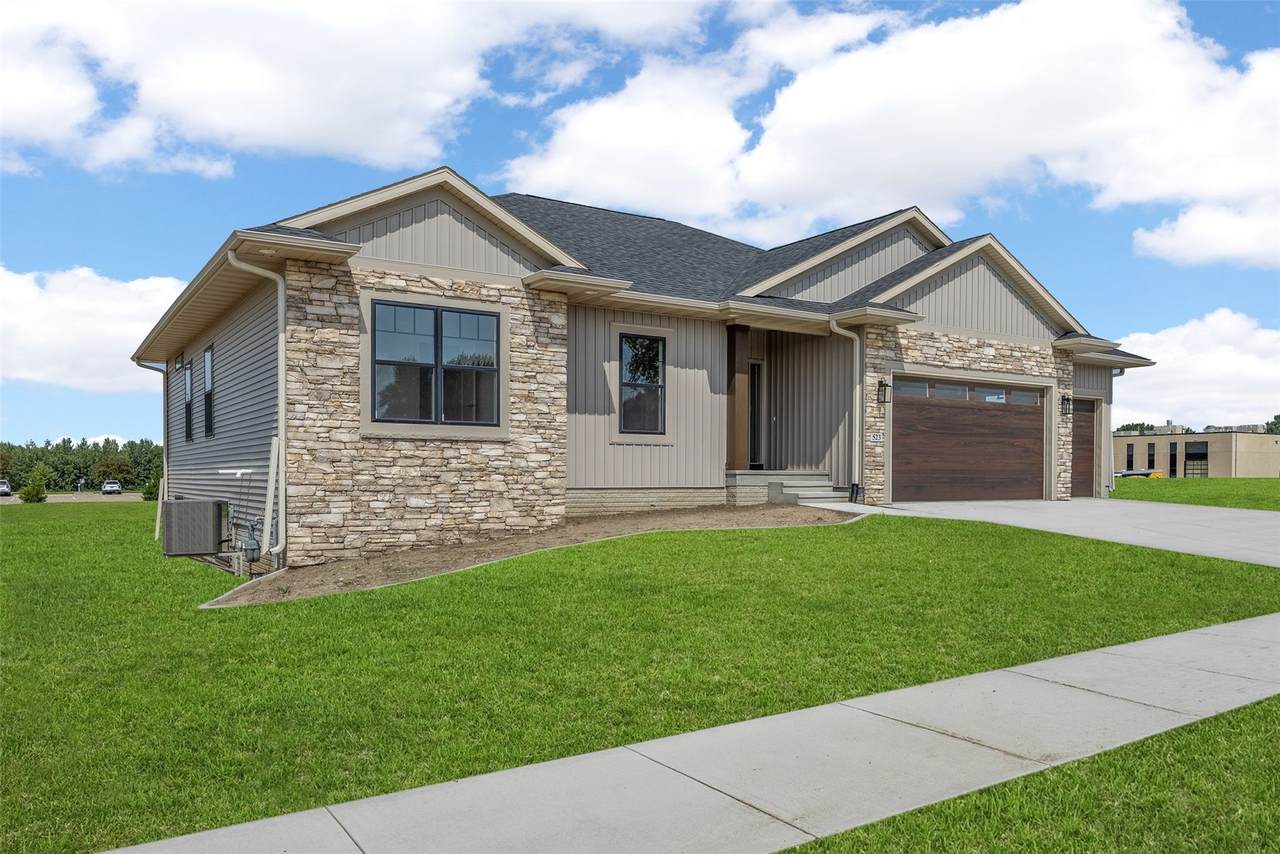 https://bt-photos.global.ssl.fastly.net/cedarrapids/1280_boomver_1_2604932-2.jpg