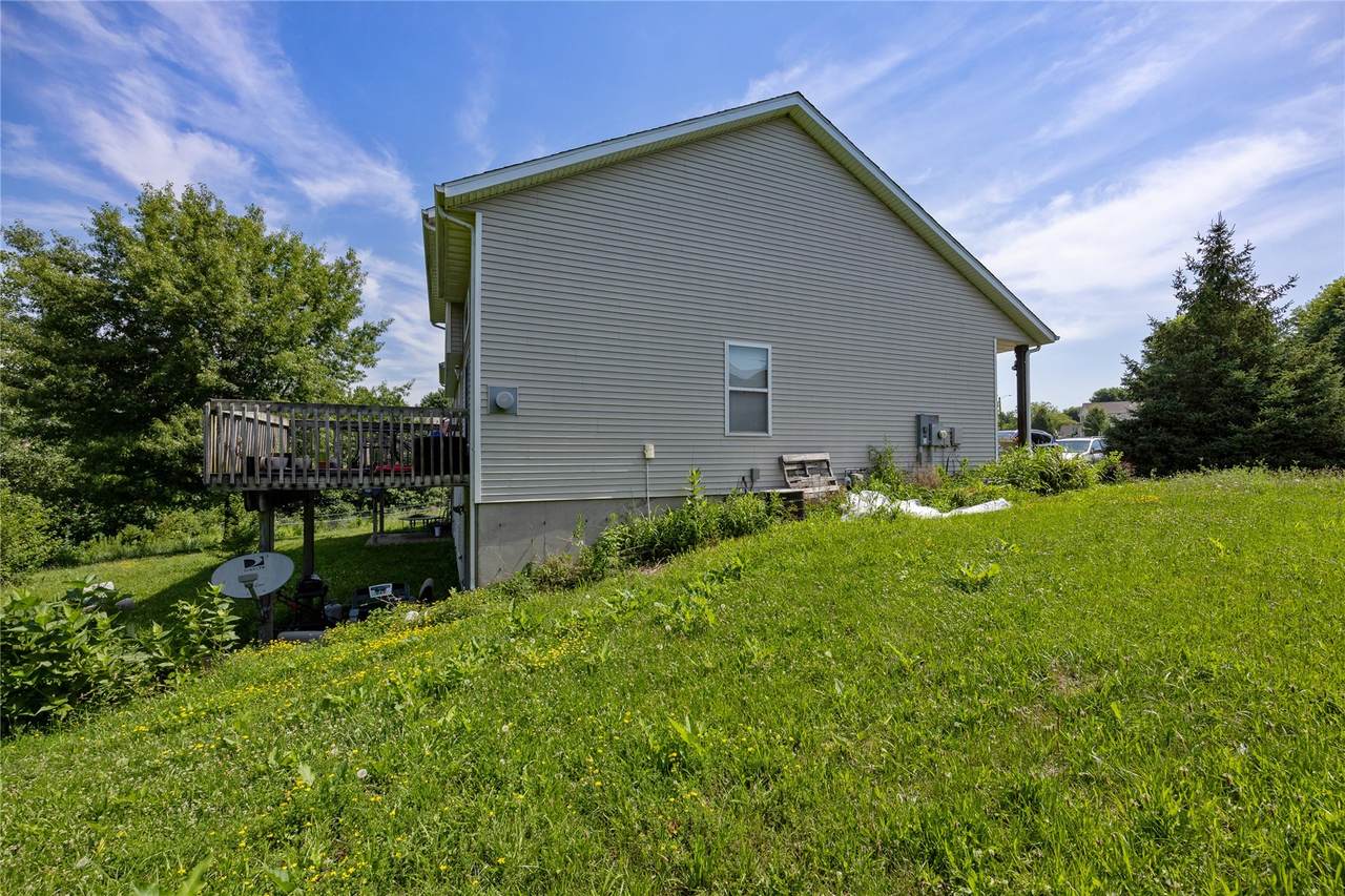 https://bt-photos.global.ssl.fastly.net/cedarrapids/1280_boomver_1_2604981-2.jpg