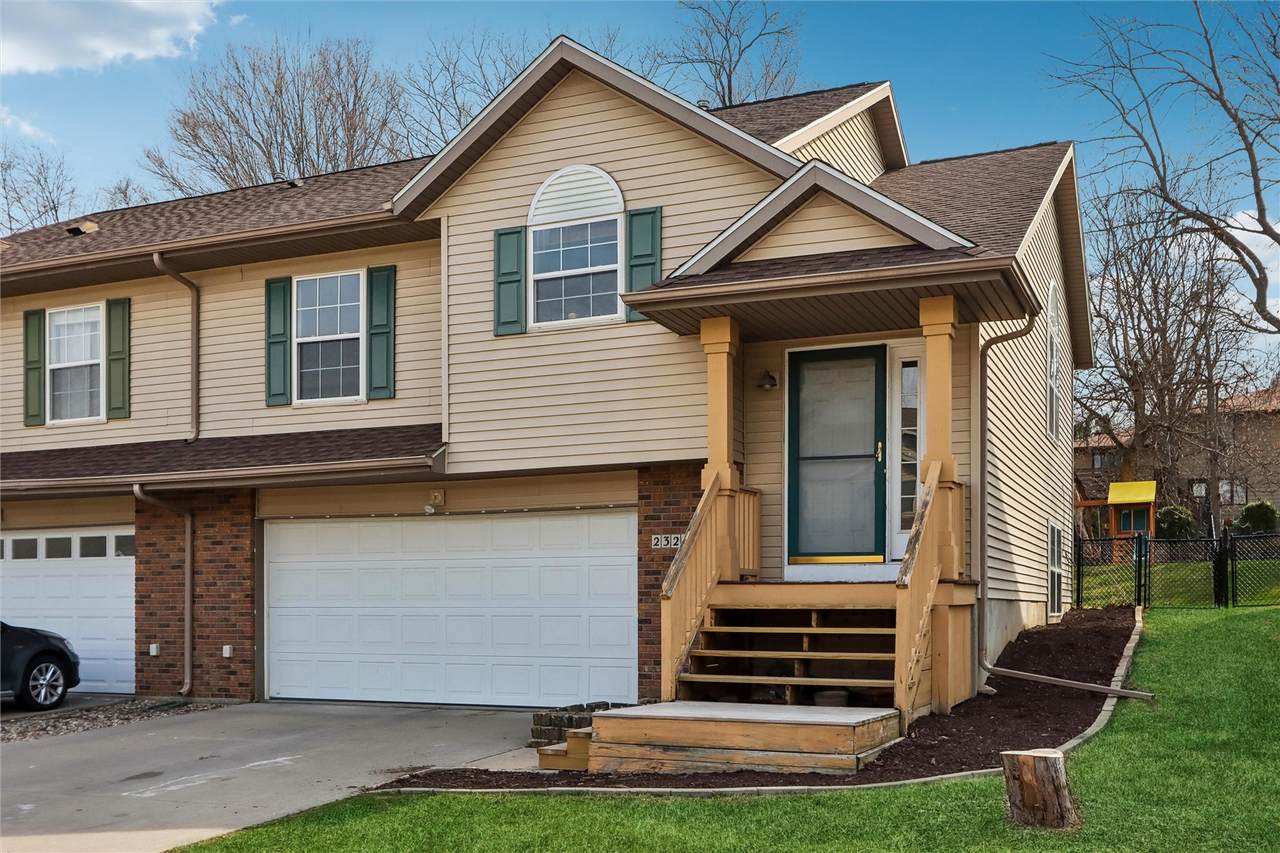 2322 Catskill - Photo 1