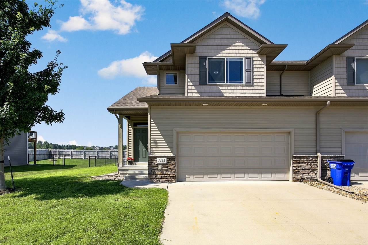 1132 Redbud Avenue - Photo 1