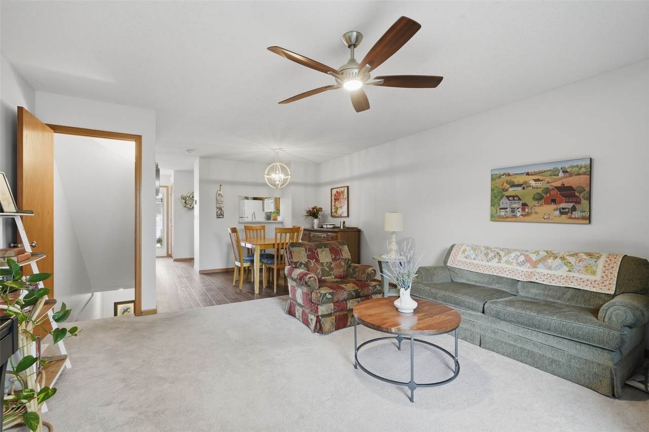 https://bt-photos.global.ssl.fastly.net/cedarrapids/1280_boomver_1_2605266-2.jpg