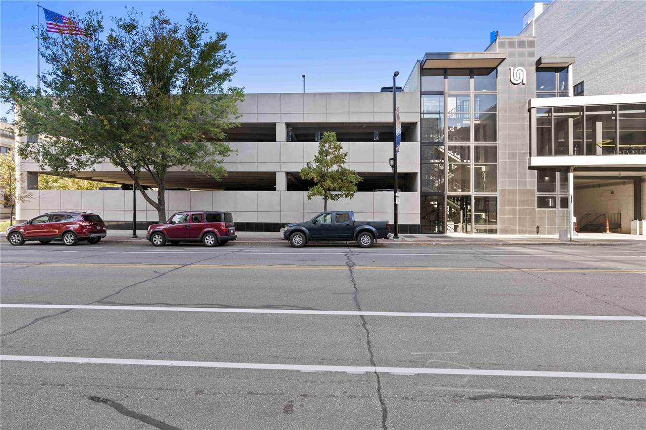 https://bt-photos.global.ssl.fastly.net/cedarrapids/1280_boomver_1_2605268-2.jpg