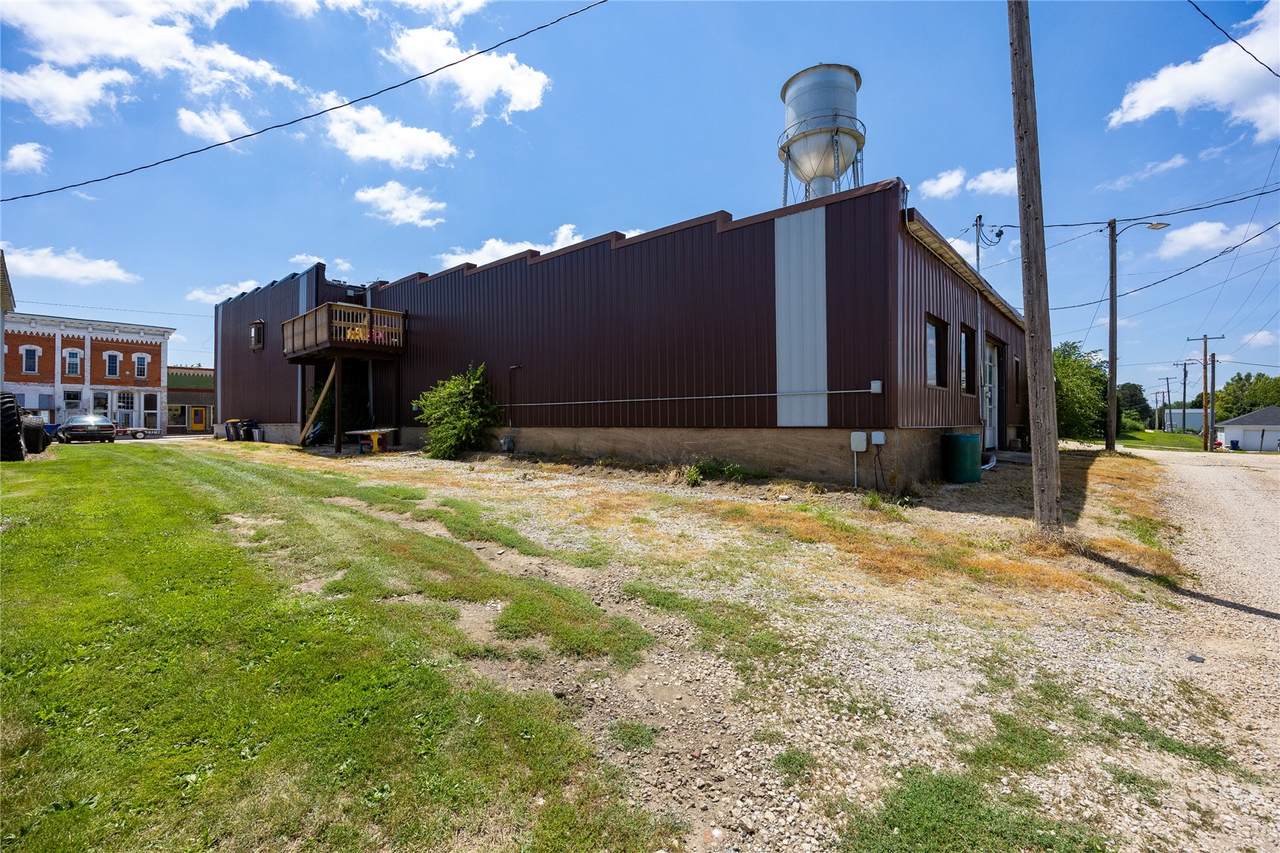 https://bt-photos.global.ssl.fastly.net/cedarrapids/1280_boomver_1_2605373-2.jpg