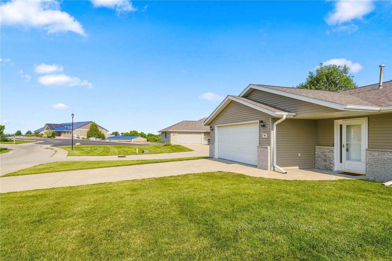 https://bt-photos.global.ssl.fastly.net/cedarrapids/1280_boomver_1_2605406-2.jpg