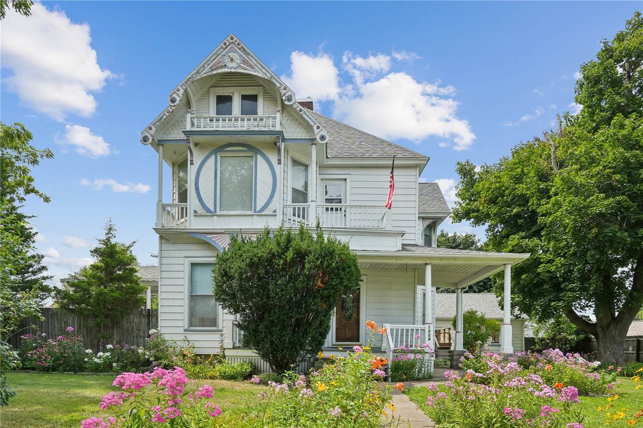 1024 18th Street - Photo 1
