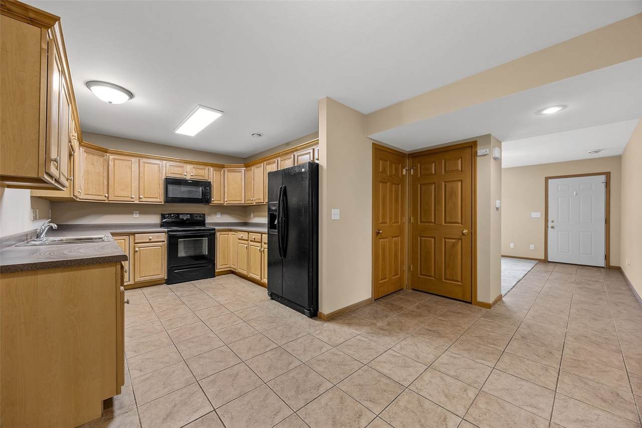 https://bt-photos.global.ssl.fastly.net/cedarrapids/1280_boomver_1_2605471-2.jpg