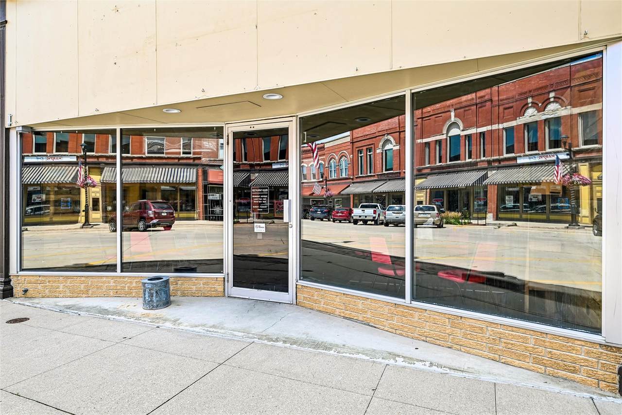 https://bt-photos.global.ssl.fastly.net/cedarrapids/1280_boomver_1_2605508-2.jpg