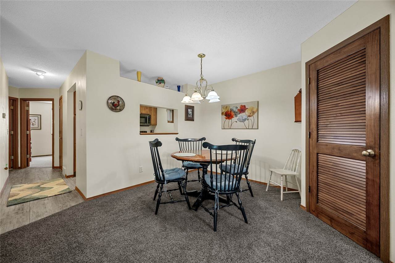 https://bt-photos.global.ssl.fastly.net/cedarrapids/1280_boomver_1_2605540-2.jpg