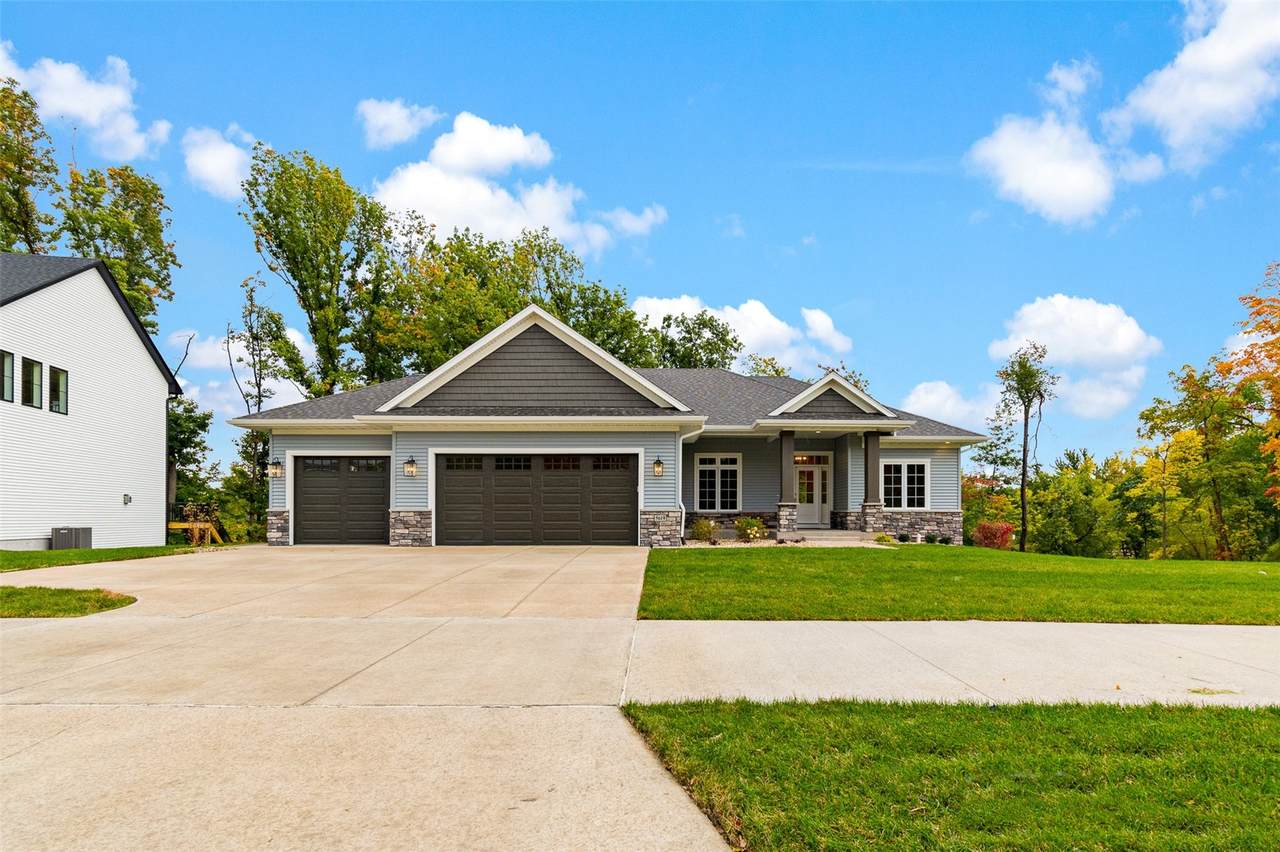 https://bt-photos.global.ssl.fastly.net/cedarrapids/1280_boomver_1_2605545-2.jpg