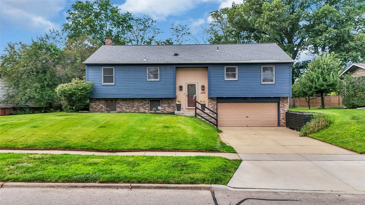 2509 Blue Ridge Drive - Photo 1
