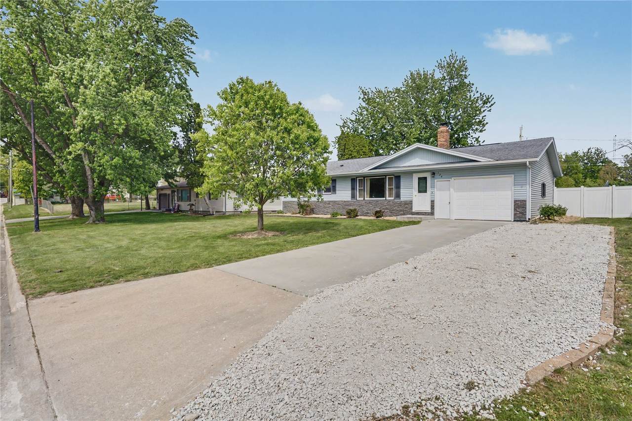 https://bt-photos.global.ssl.fastly.net/cedarrapids/1280_boomver_1_2605588-2.jpg