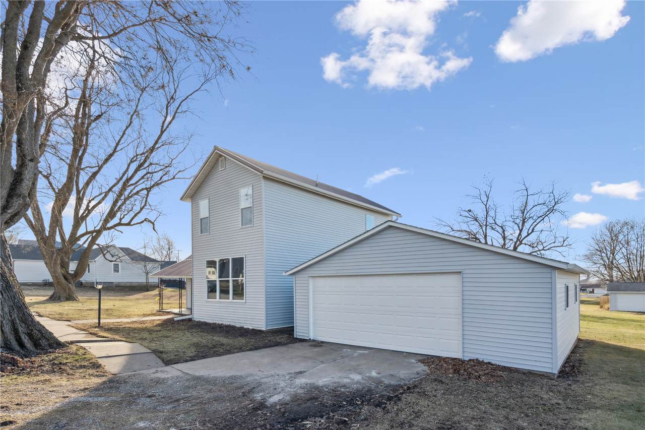 https://bt-photos.global.ssl.fastly.net/cedarrapids/1280_boomver_1_2605611-2.jpg