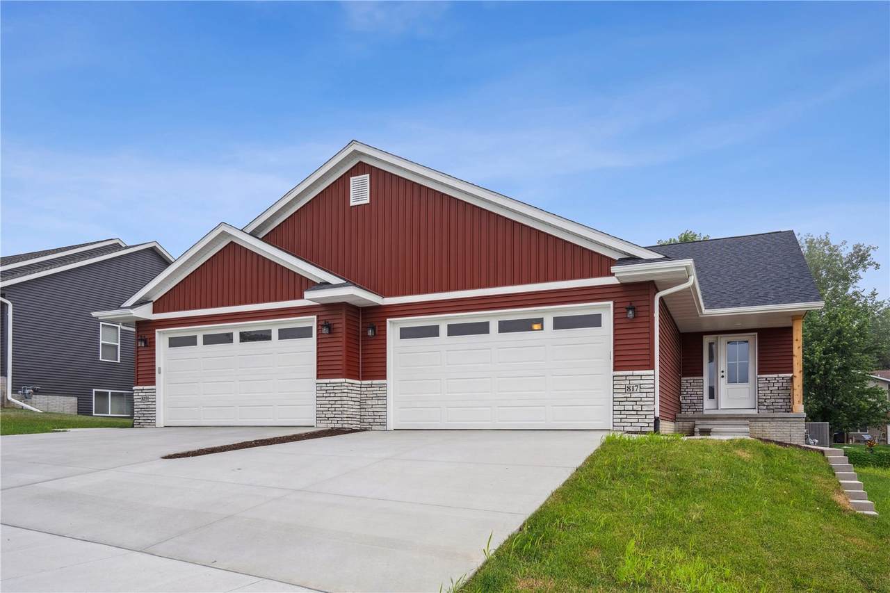 817 Prairie View Drive - Photo 1
