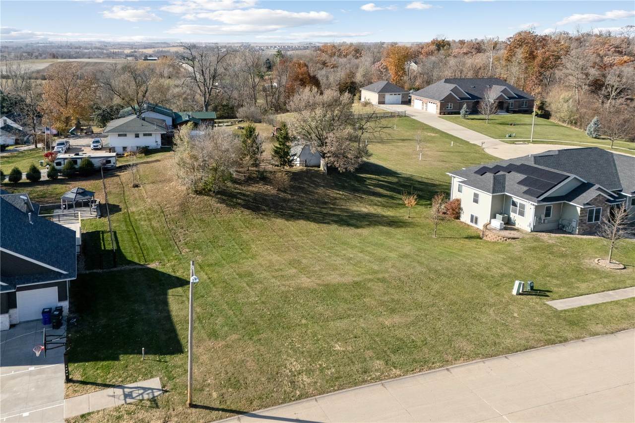 https://bt-photos.global.ssl.fastly.net/cedarrapids/1280_boomver_1_2605791-2.jpg