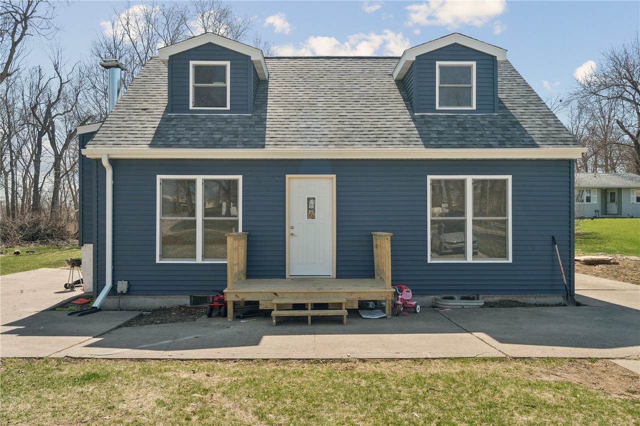 129 Northwood Drive - Photo 1