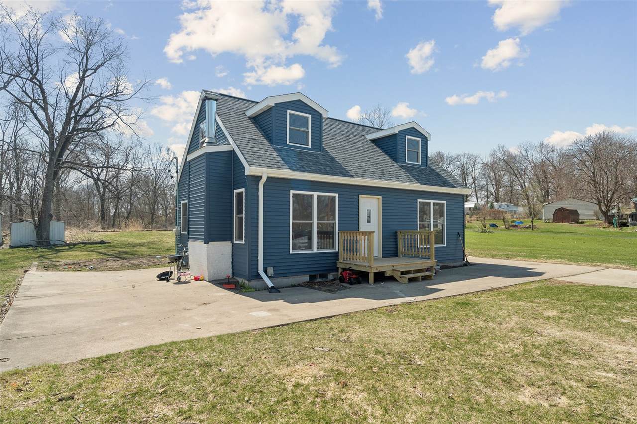 https://bt-photos.global.ssl.fastly.net/cedarrapids/1280_boomver_1_2605830-2.jpg
