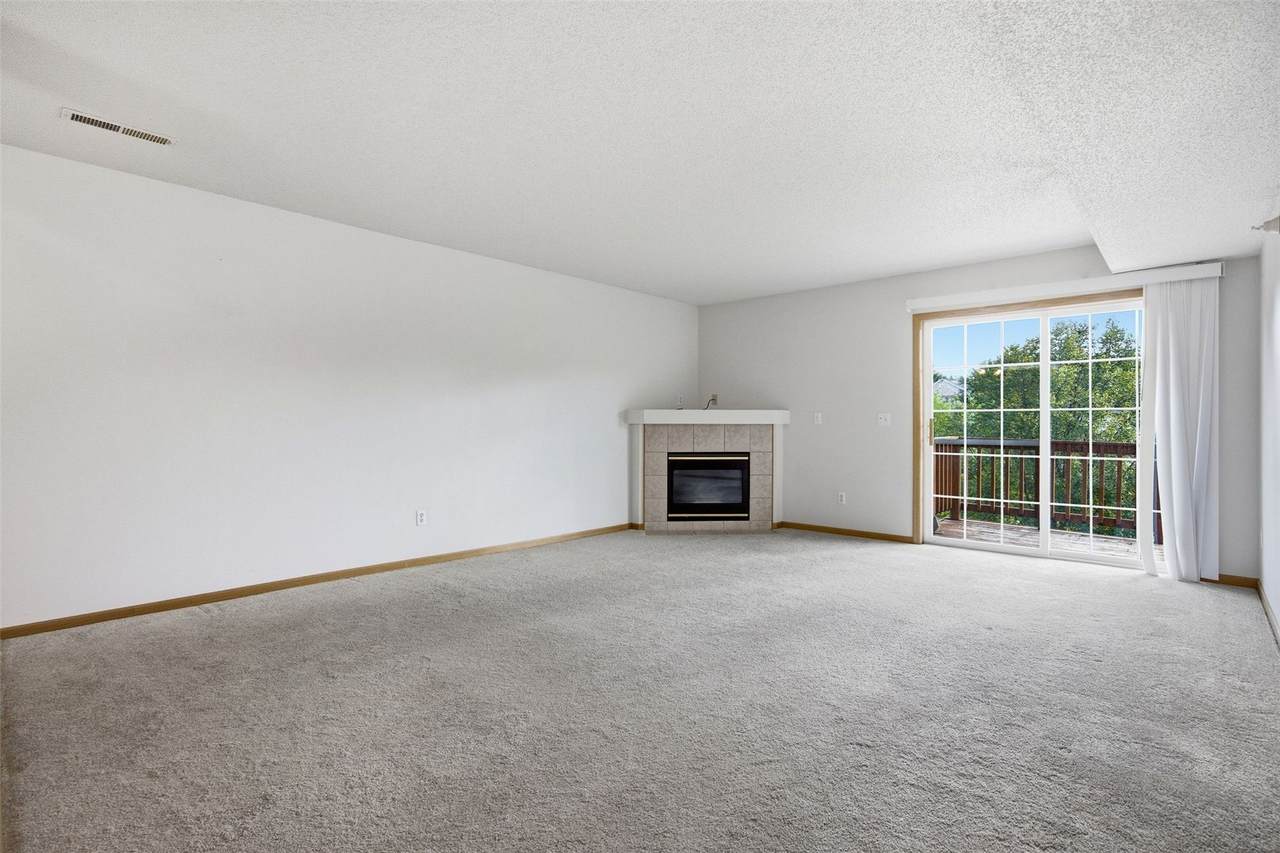 https://bt-photos.global.ssl.fastly.net/cedarrapids/1280_boomver_1_2605832-2.jpg