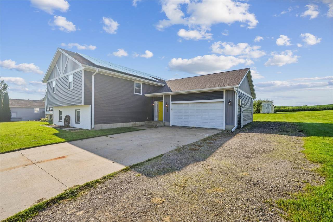 https://bt-photos.global.ssl.fastly.net/cedarrapids/1280_boomver_1_2605957-2.jpg