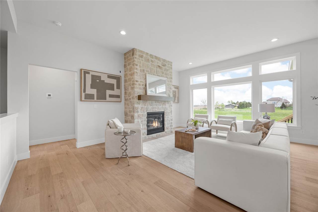 362 Quiver Court - Photo 1