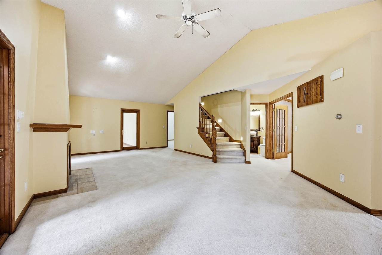 https://bt-photos.global.ssl.fastly.net/cedarrapids/1280_boomver_1_2606004-2.jpg