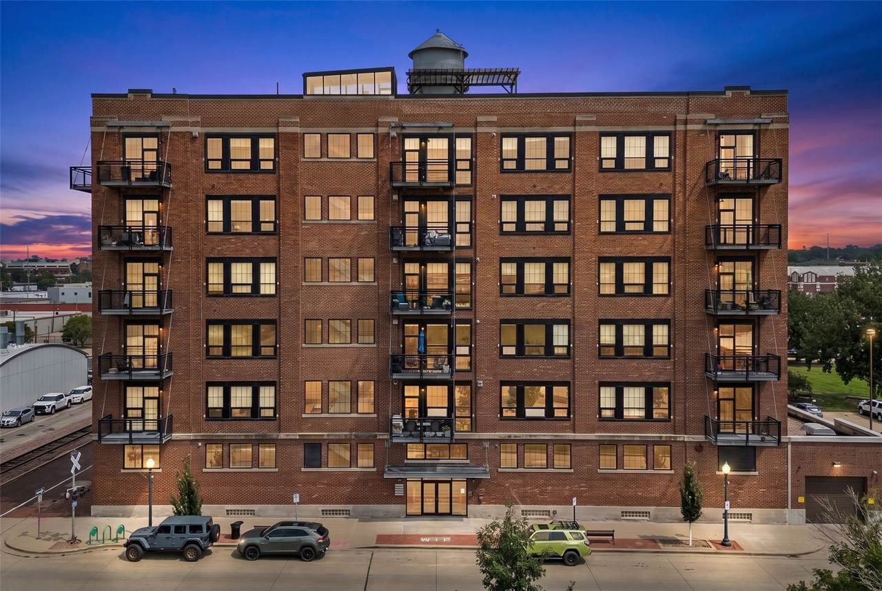 900 2nd Street - Photo 1