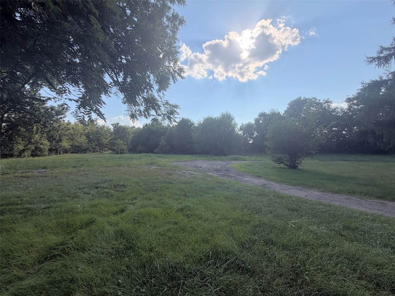 https://bt-photos.global.ssl.fastly.net/cedarrapids/1280_boomver_1_2606063-2.jpg