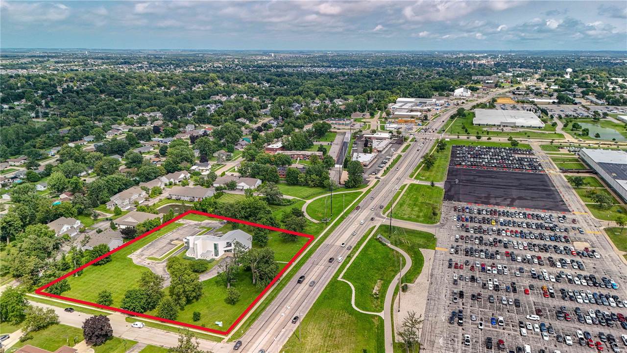 https://bt-photos.global.ssl.fastly.net/cedarrapids/1280_boomver_1_2606076-2.jpg