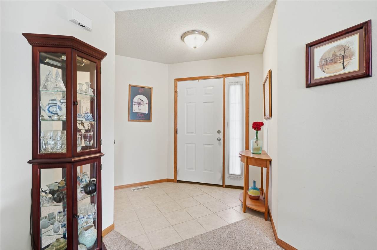 https://bt-photos.global.ssl.fastly.net/cedarrapids/1280_boomver_1_2606096-2.jpg