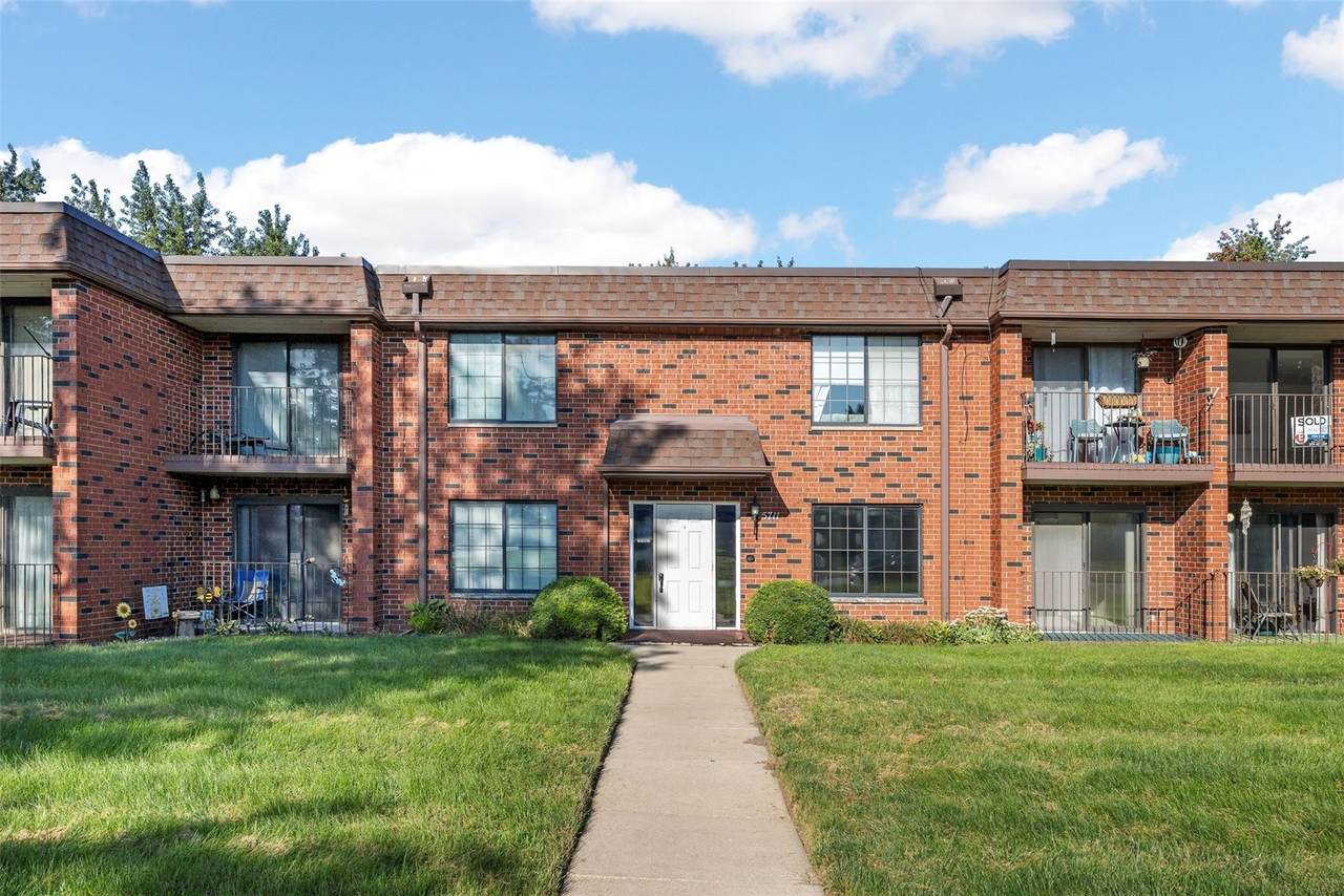 5711 Golden Ct - Photo 1