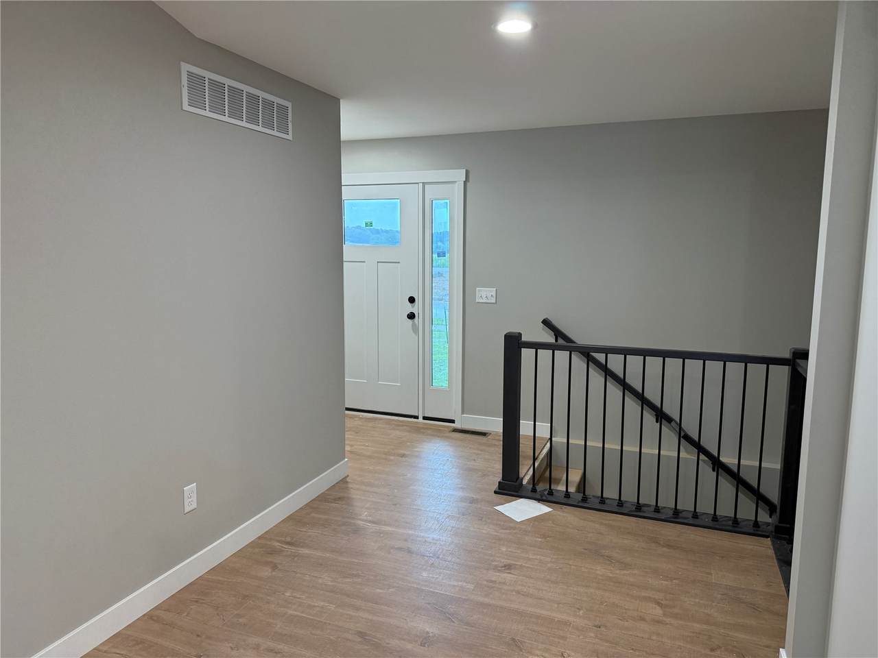 https://bt-photos.global.ssl.fastly.net/cedarrapids/1280_boomver_1_2606168-2.jpg