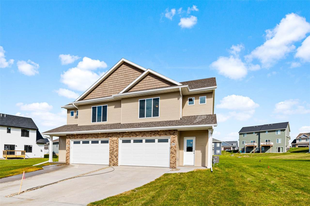 https://bt-photos.global.ssl.fastly.net/cedarrapids/1280_boomver_1_2606183-2.jpg