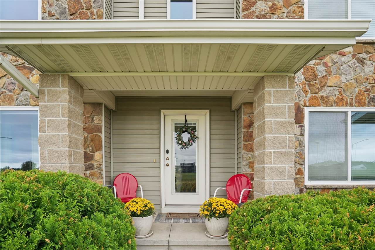 1254 Ronald Way - Photo 1