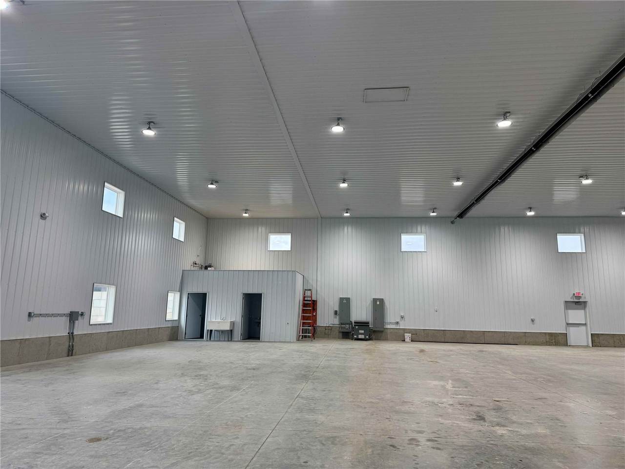 https://bt-photos.global.ssl.fastly.net/cedarrapids/1280_boomver_1_2606288-2.jpg