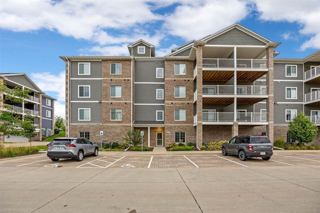 https://bt-photos.global.ssl.fastly.net/cedarrapids/1280_boomver_1_2606312-2.jpg