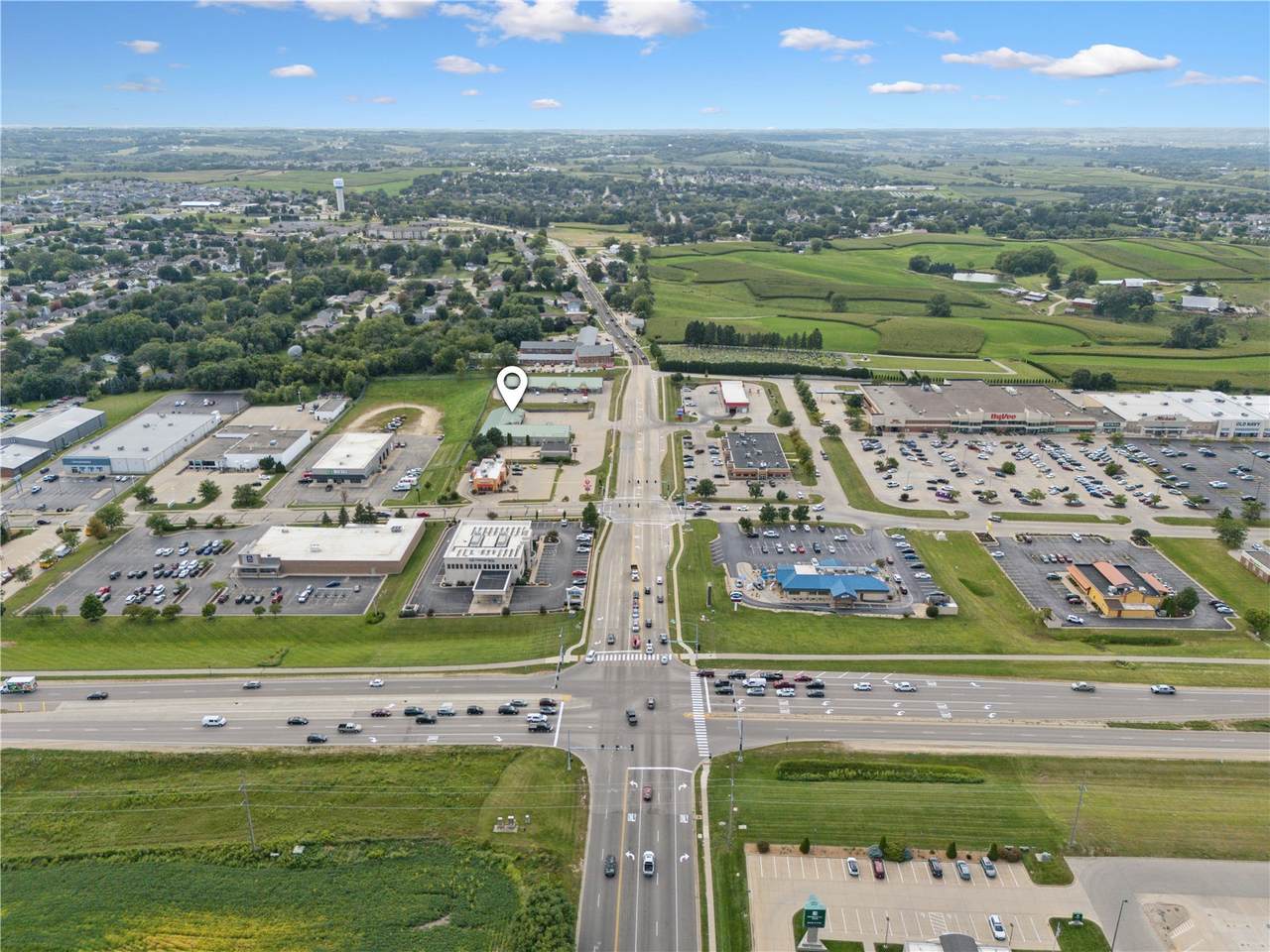 https://bt-photos.global.ssl.fastly.net/cedarrapids/1280_boomver_1_2606351-2.jpg