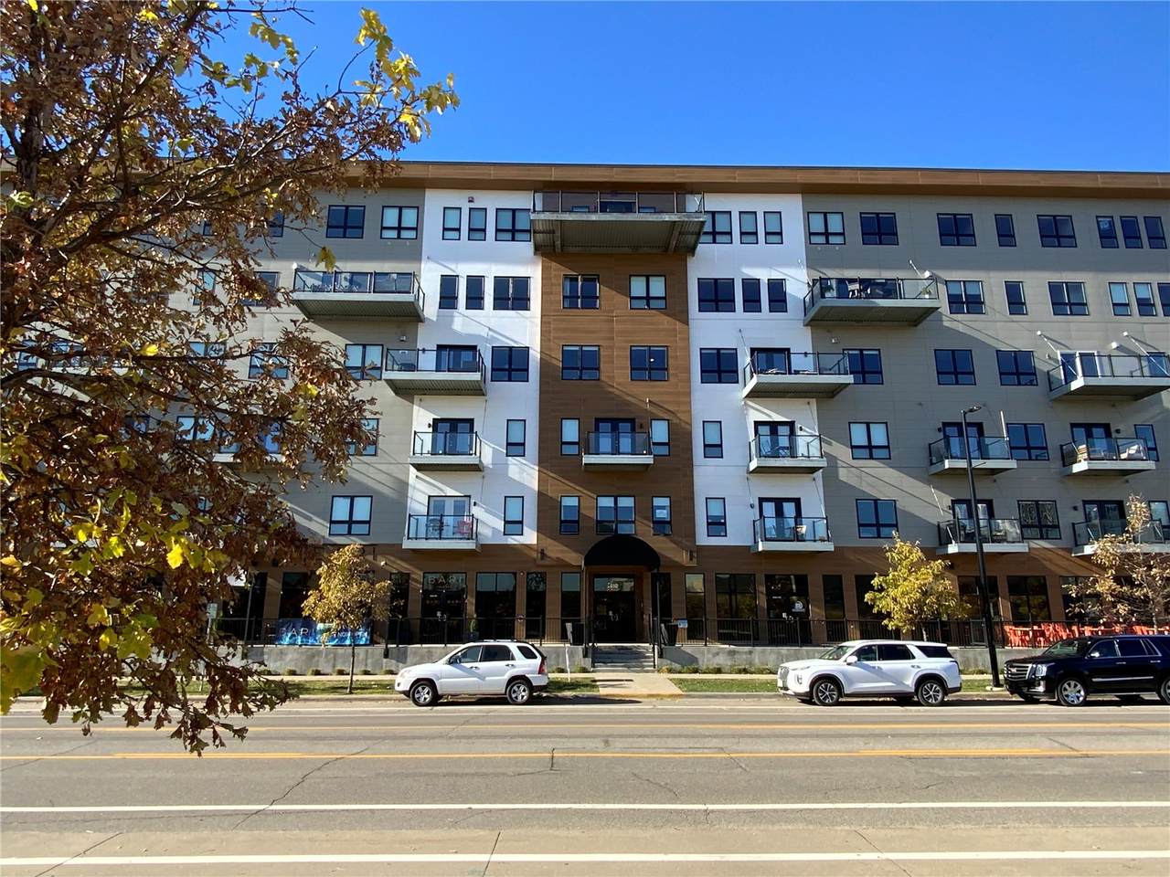 https://bt-photos.global.ssl.fastly.net/cedarrapids/1280_boomver_1_2606362-2.jpg