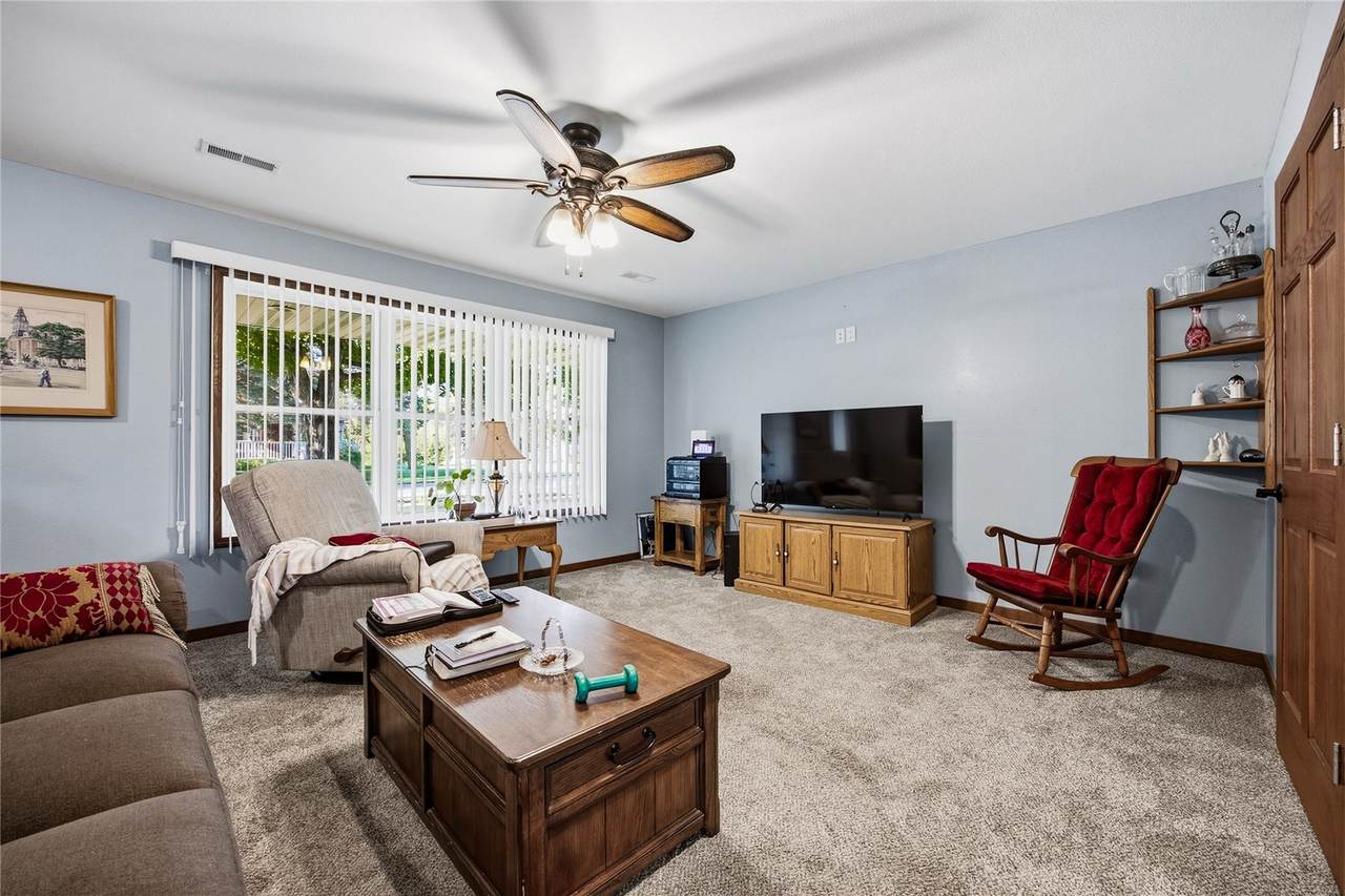 209 1st Street - Photo 1