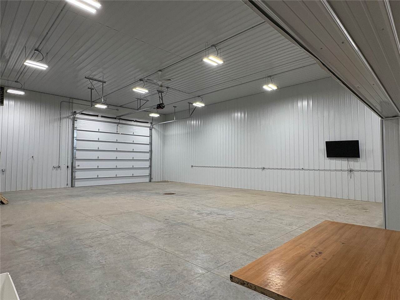 https://bt-photos.global.ssl.fastly.net/cedarrapids/1280_boomver_1_2606478-2.jpg