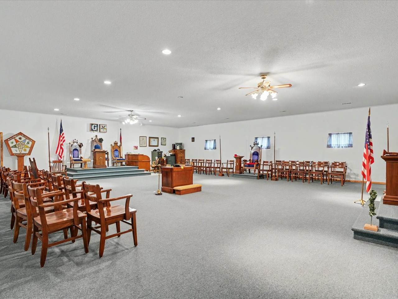 https://bt-photos.global.ssl.fastly.net/cedarrapids/1280_boomver_1_2606483-2.jpg