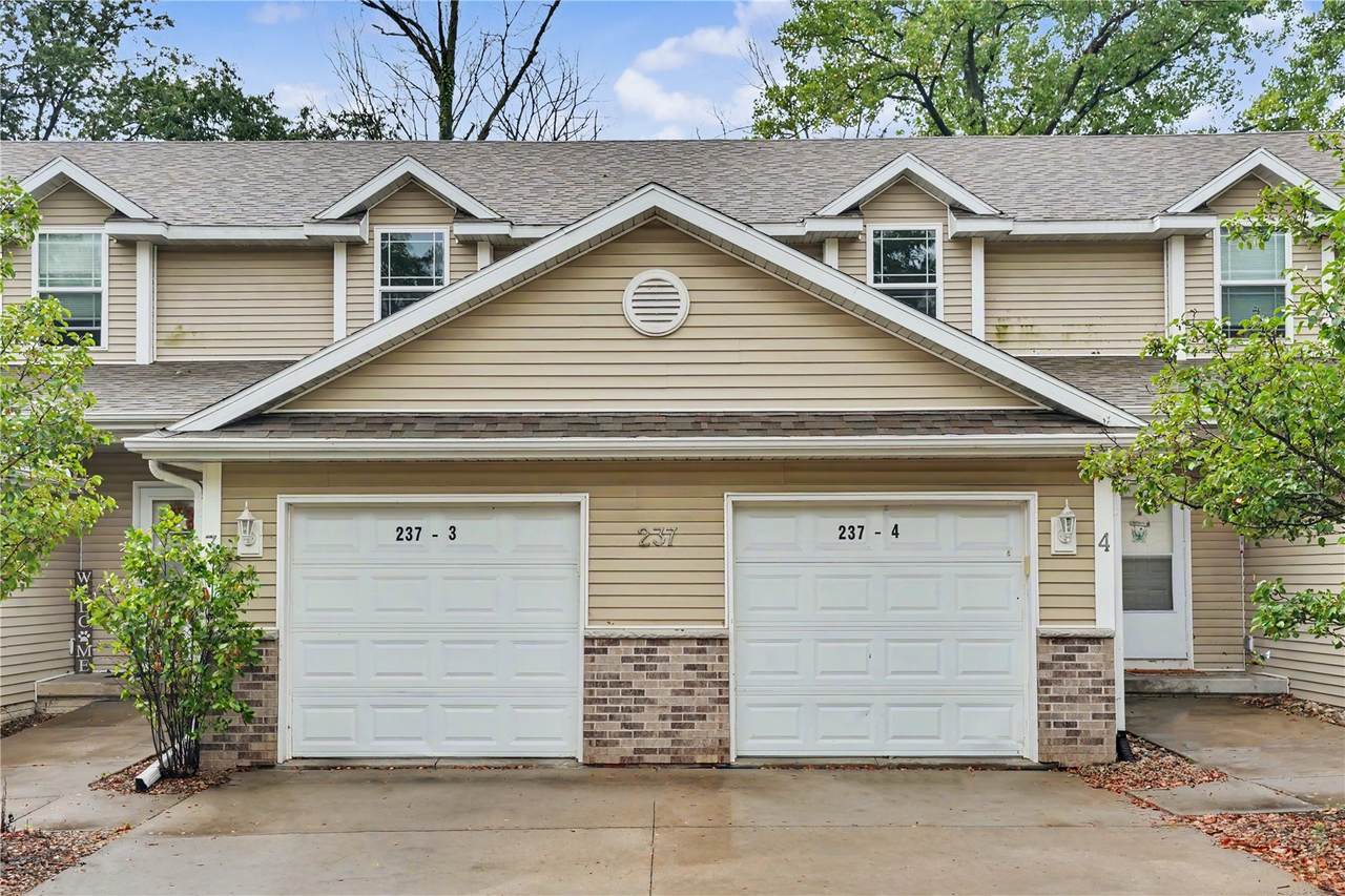 237 38th St Drive - Photo 1