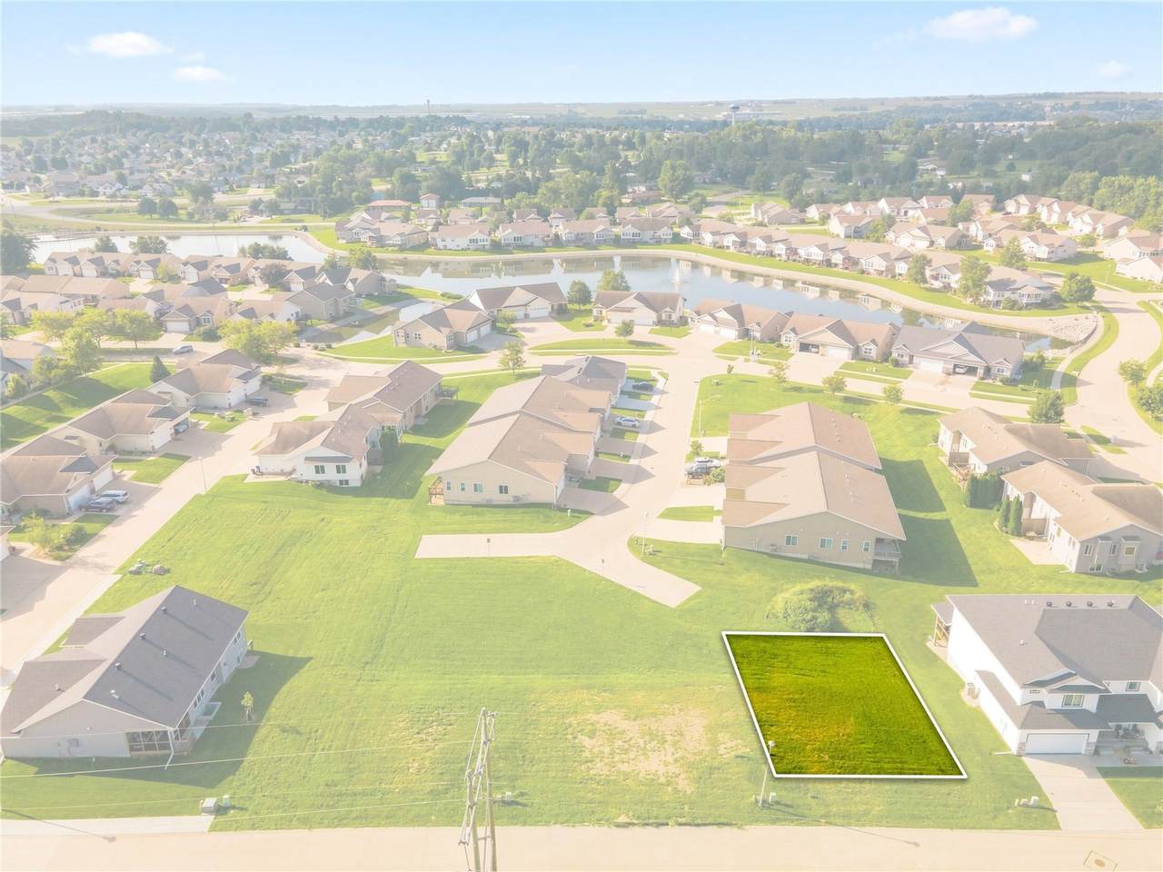 7064/7066 Waterview Dr Sw - Photo 1