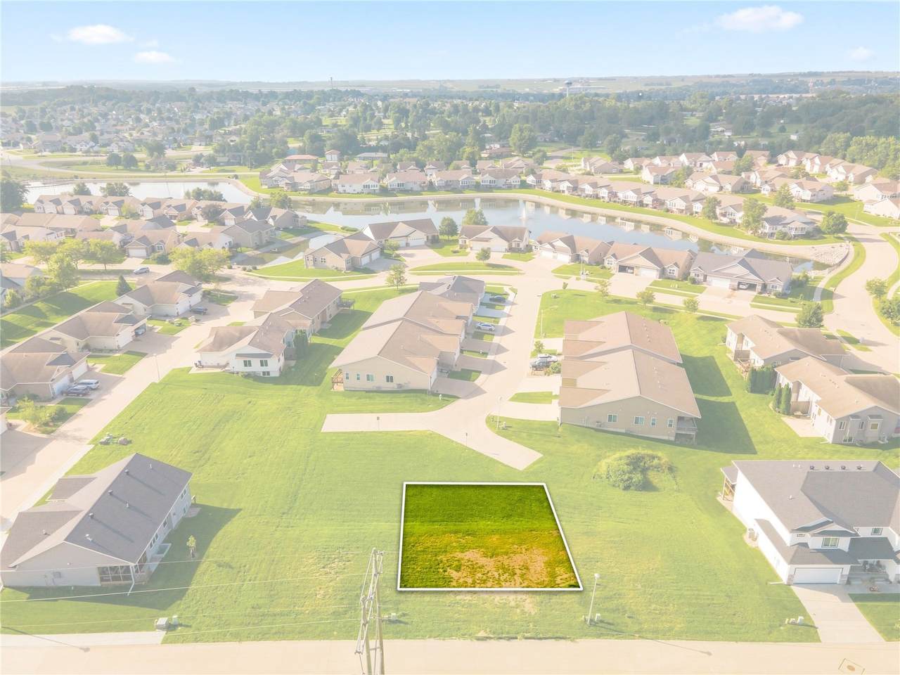 7056/7058 Waterview Dr Sw - Photo 1