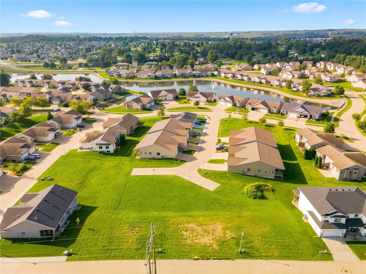 https://bt-photos.global.ssl.fastly.net/cedarrapids/1280_boomver_1_2606518-2.jpg