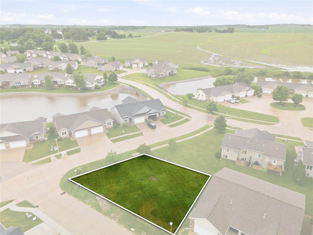 7110/7112 Waterview Dr Sw - Photo 1