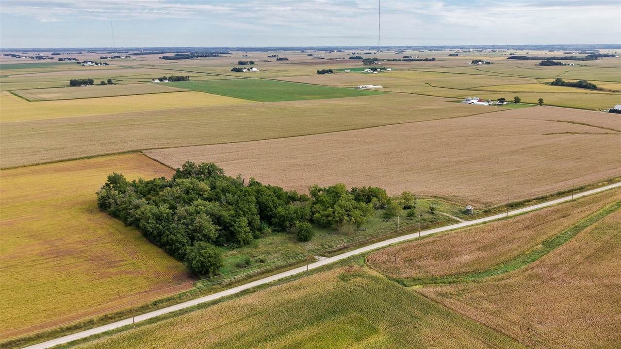 https://bt-photos.global.ssl.fastly.net/cedarrapids/1280_boomver_1_2606557-2.jpg
